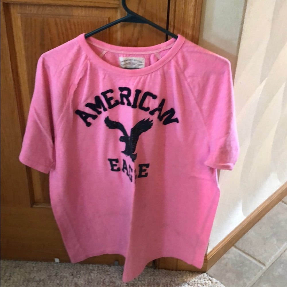 American Eagle T shirt